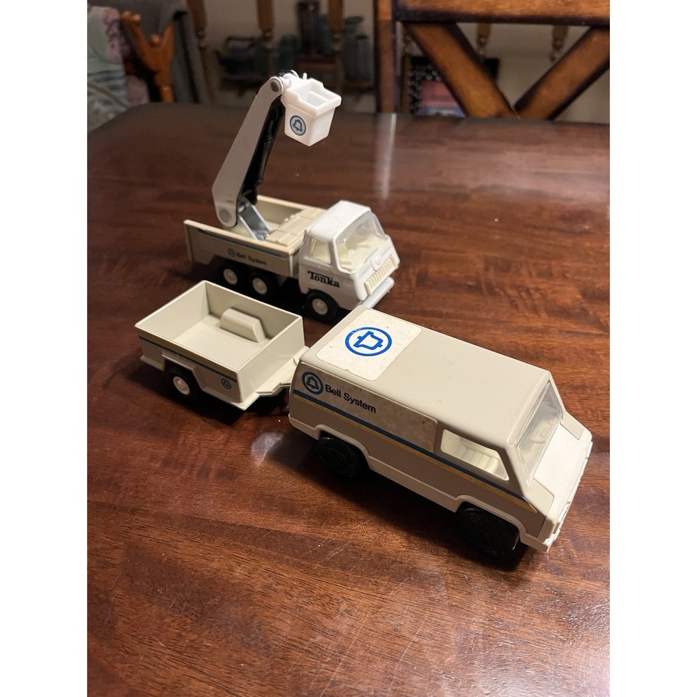 Vtg 1979 Mini Tonka Bell System Truck Set: Bucket Truck, Utility Van, Trailer